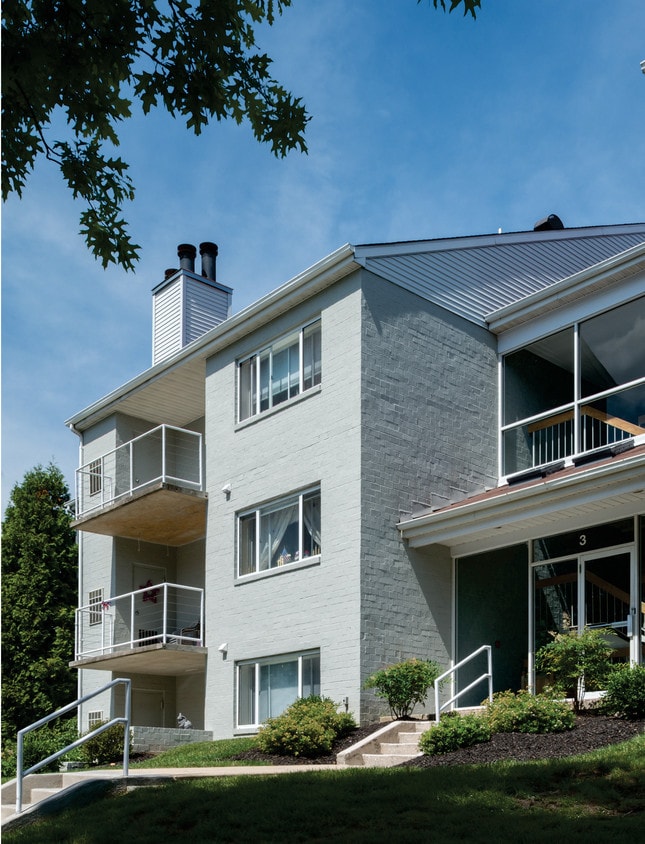 Primary Photo - Chatterton Farms Apartments
