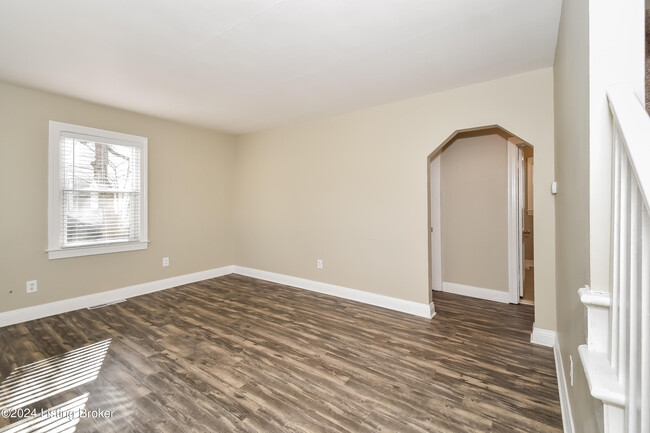 Building Photo - 3814 Blanton Ln