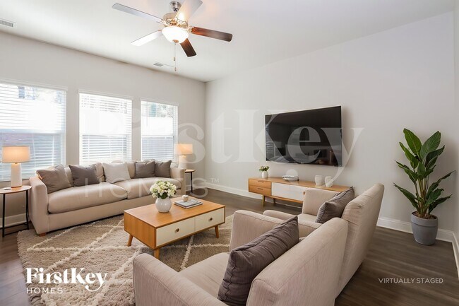 Foto del edificio - 9512 Blue Knoll Ct