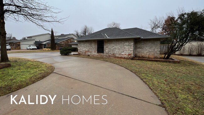 Building Photo - 12510 Maple Ridge Rd