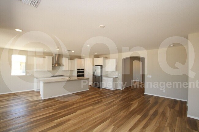 Foto del edificio - 18827 N 262nd Ln