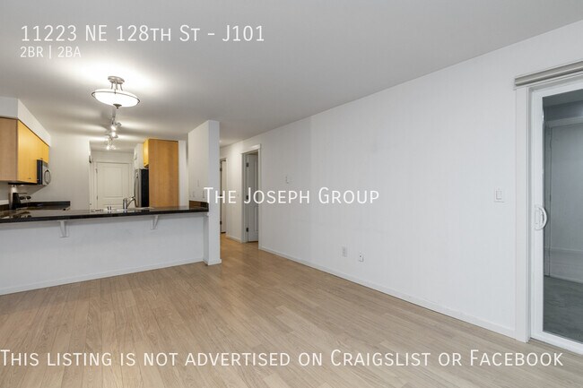 Building Photo - 2 bed/1.75 bath minutes from Village at To...