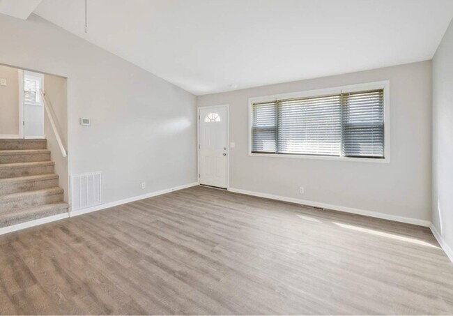 Building Photo - 6009 Lopez Ln