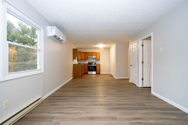 Building Photo - Two bedroom apartment