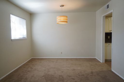 Foto del edificio - 4 Bedroom - North Central - Harmony Hills