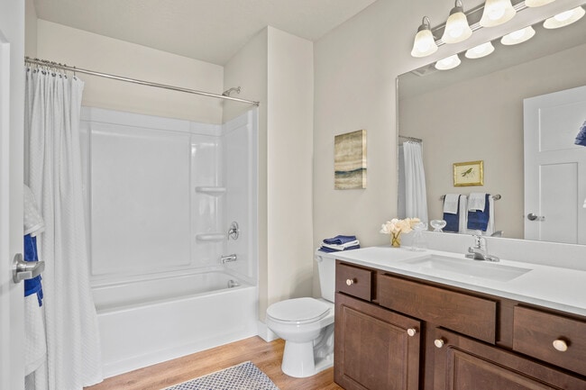 Building Photo - The Meadows at Park Avenue