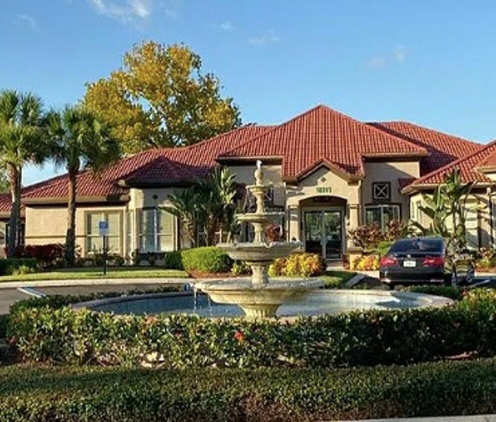 Lakeview at Calusa Trace! Modern and Brigh... House Rental in Lutz