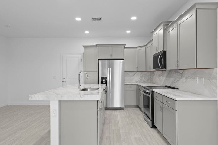 Photo - 4616 Longwood Lk Sq (Westlake, FL)