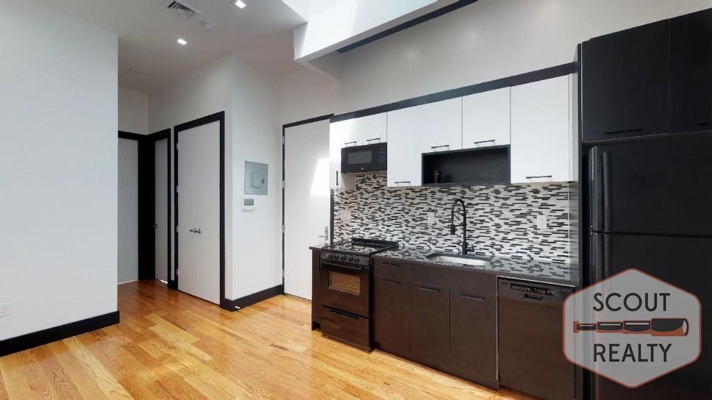 Foto principal - 954 Madison St