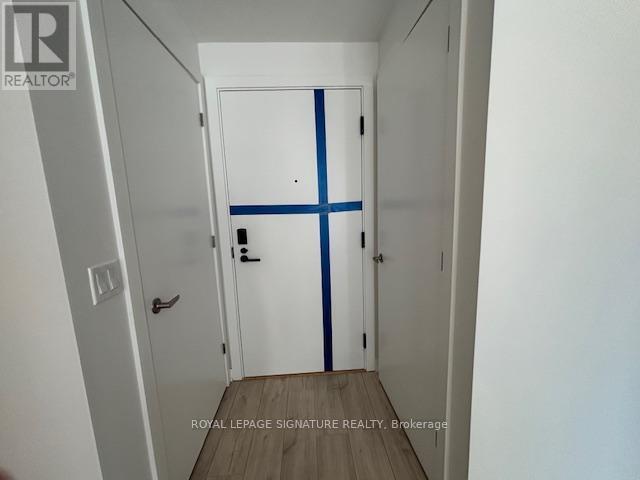 Photo du bâtiment - 720 Whitlock Ave