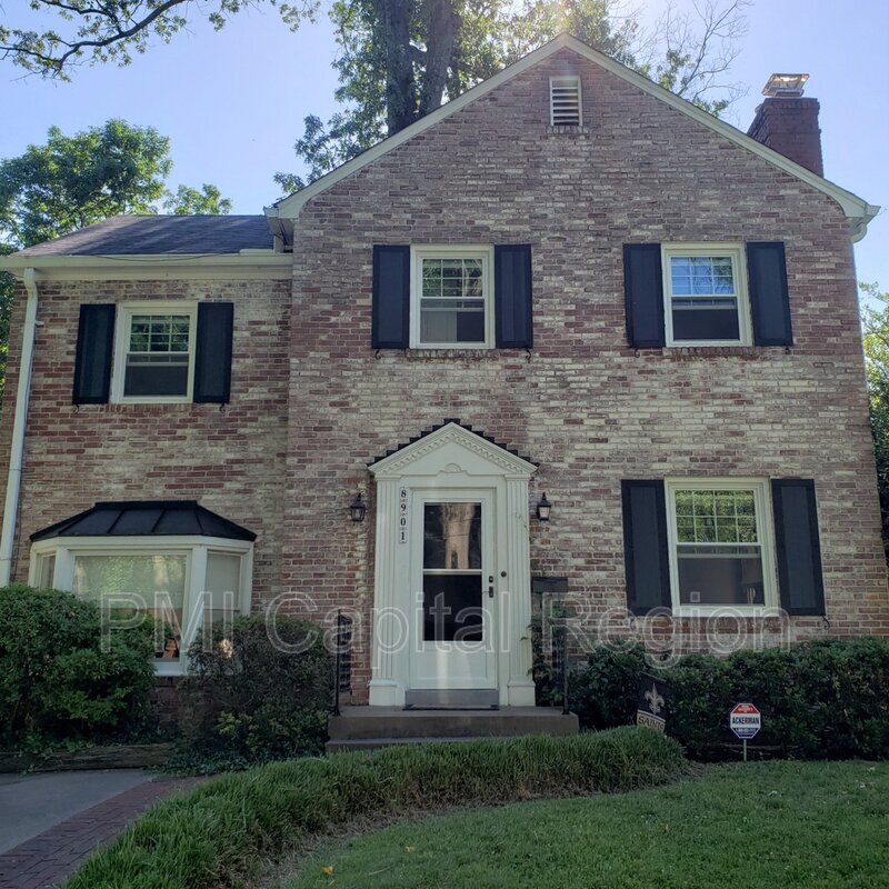 Primary Photo - 8901 Seneca Ln