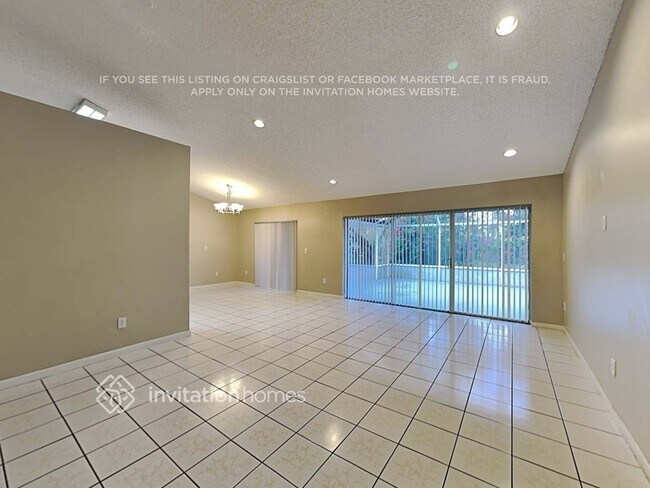 Building Photo - 500 NW 207th Terrace