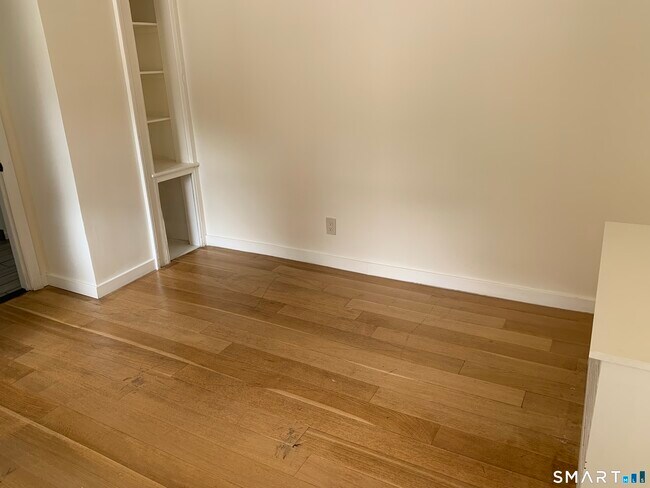Foto del edificio - 424 Dixwell Ave