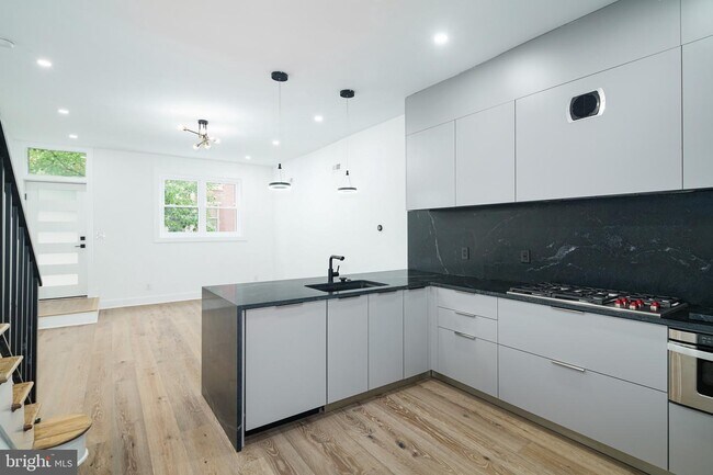 Foto del edificio - 747 S 19th St