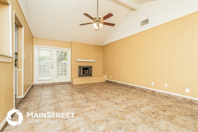 Building Photo - 3410 Dovecreek Dr