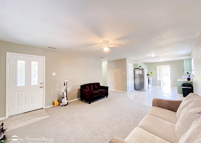 Foto del edificio - 342 Meander St