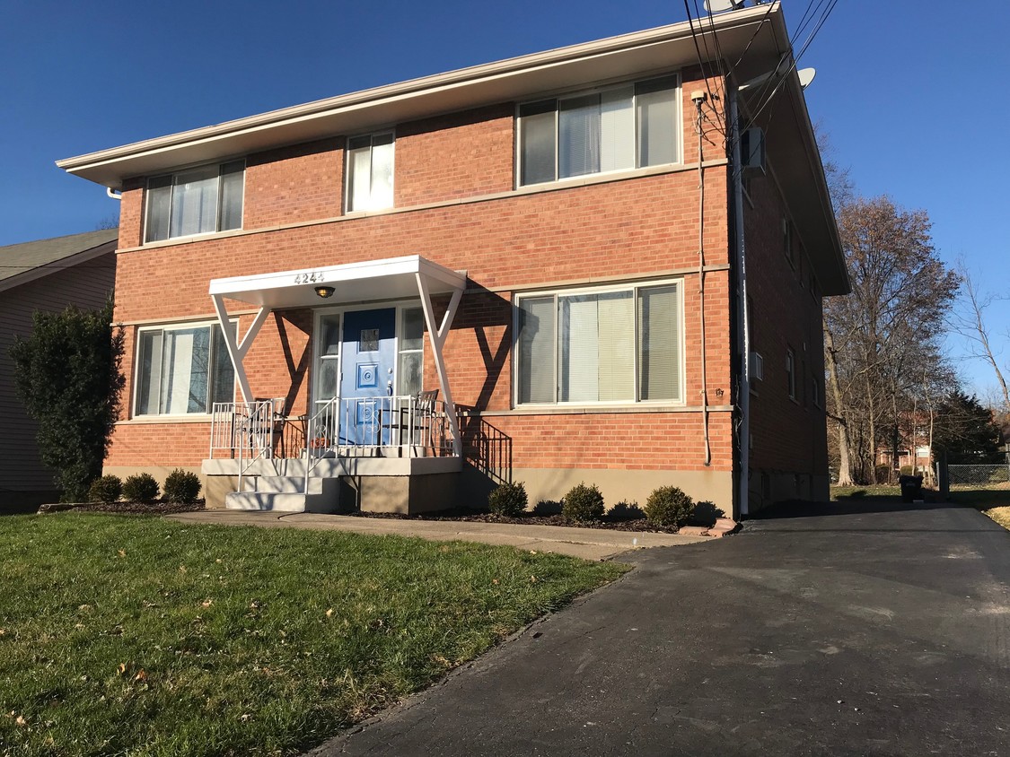 Foto principal - 4244 Sibley Ave