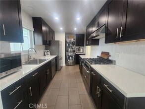 Building Photo - 375 Camino San Clemente