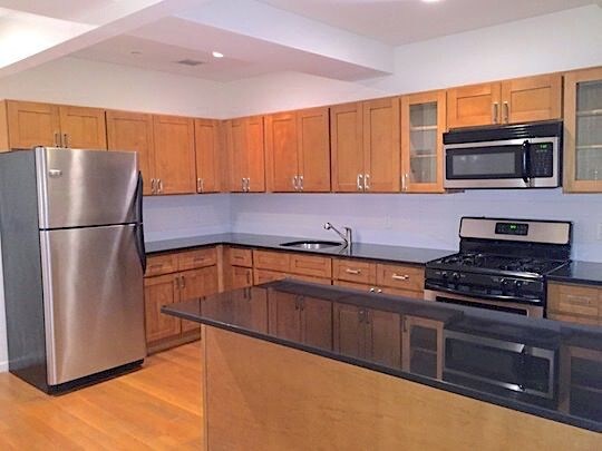 Primary Photo - 31-10 23rd St