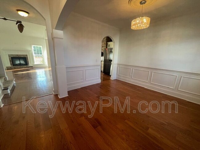 Foto del edificio - 880 Willow Lake