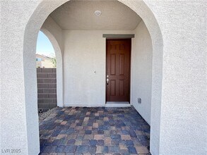 Building Photo - 2942 Gaffer Film St