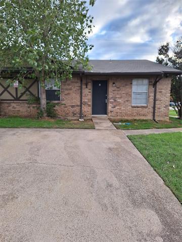 Primary Photo - 217 Pine Meadow Dr