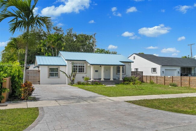 Foto del edificio - 6381 SW 39th St