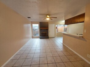 Building Photo - 13433 Castilian Dr