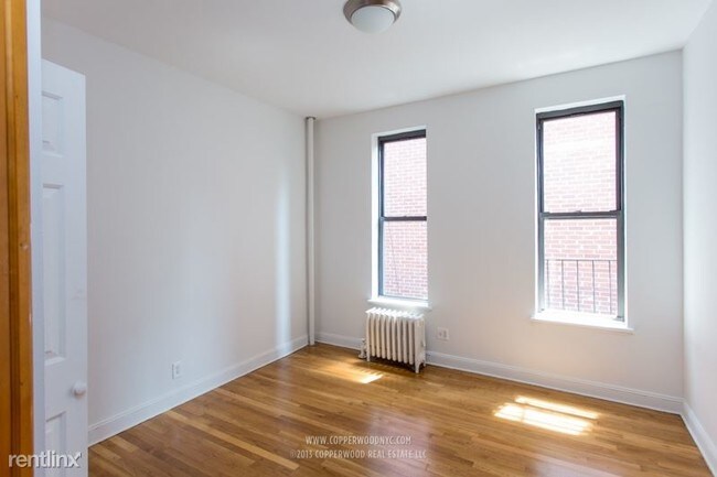 Building Photo - 2 br, 1 bath Apartment - 1591 1st Ave