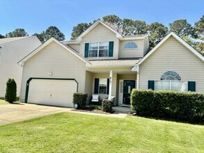 Building Photo - 810 Holbrook Dr