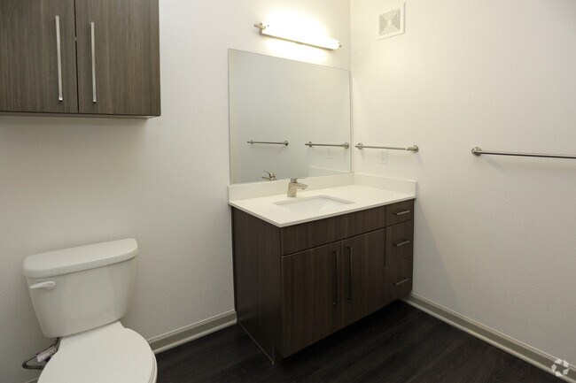 2HAB, 2BA - 1,018 ft² - Emery West Highland