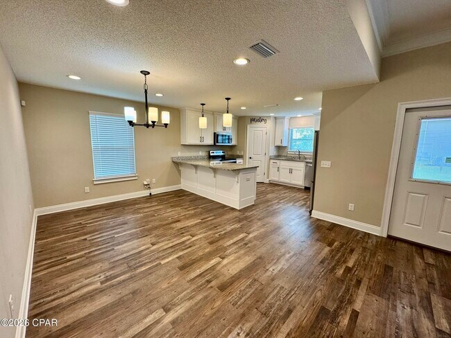 Building Photo - 4213 Dairy Farm Rd