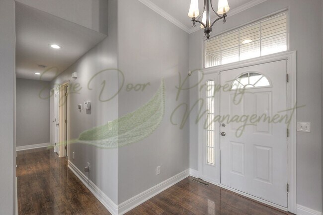 Foto del edificio - COMING SOON IN GRAIN VALLEY!!!