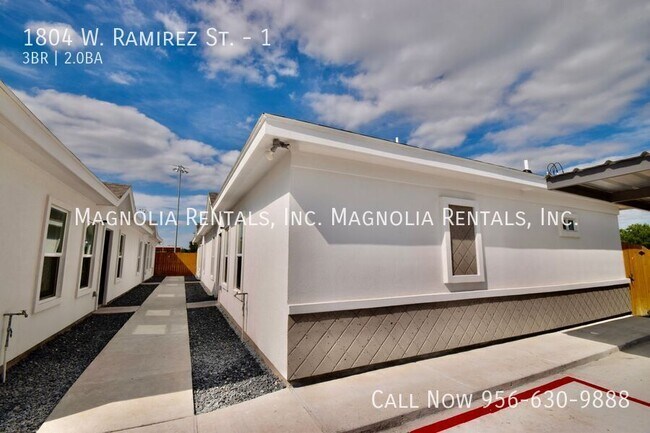 Building Photo - 1804 W Rafael Ramirez St