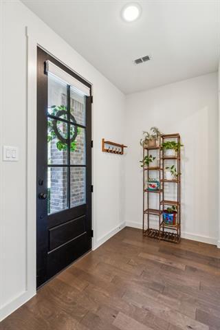 Building Photo - 4856 Woodruff Way