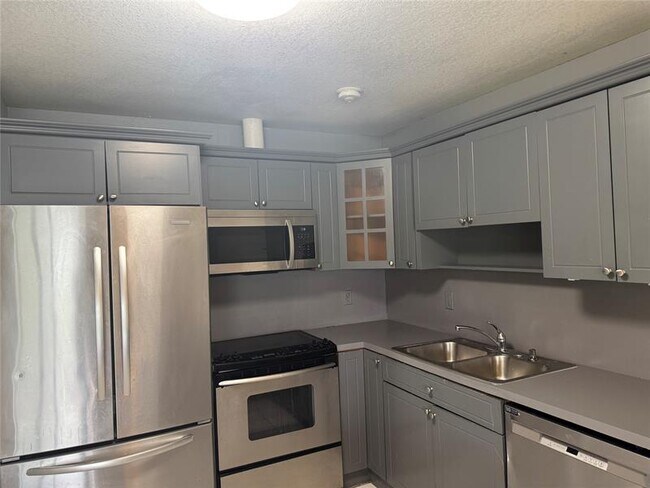 Foto del edificio - 10630 NW 45th St