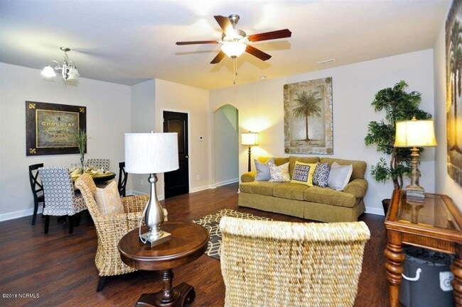 Building Photo - 374 Frisco Wy