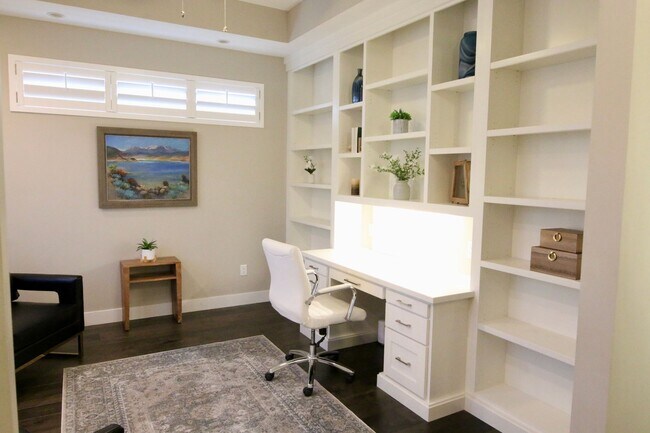 Foto del edificio - Lovely Home For Rent In Highland, UT (Fully Furnished)