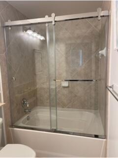 Foto principal - 700 E Boynton Beach Blvd