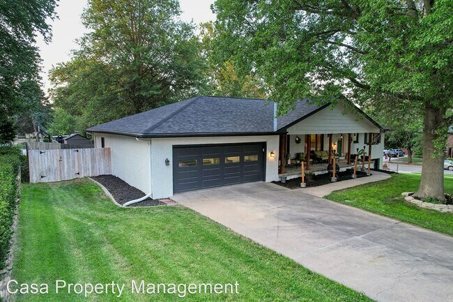 Building Photo - 3 br, 3 bath House - 7230 N. Hampton road
