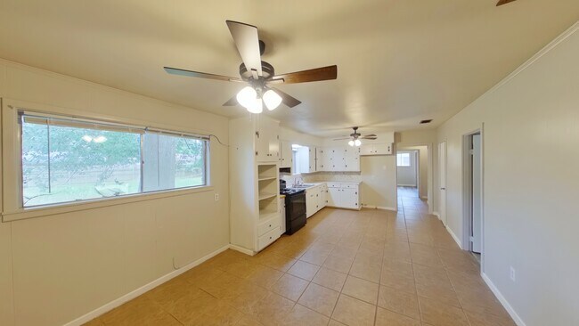 Building Photo - 3608 Minden Ave
