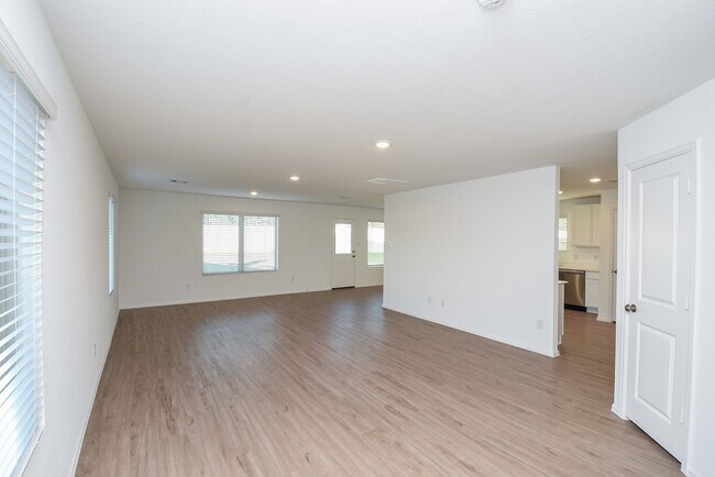 Foto del edificio - 18987 Panzini Dr