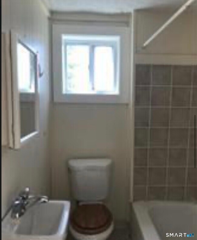 Foto del edificio - 7 Summit Ave