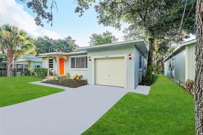 Foto del edificio - 1615 N Washington Ave