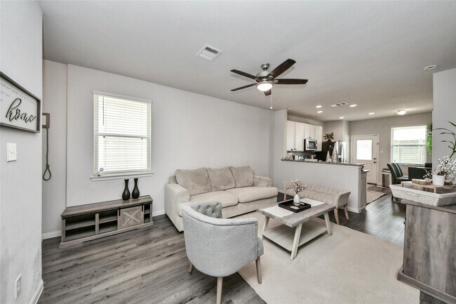 Building Photo - 3923 Calasso Ct