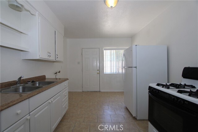 Foto del edificio - 26098 10th St