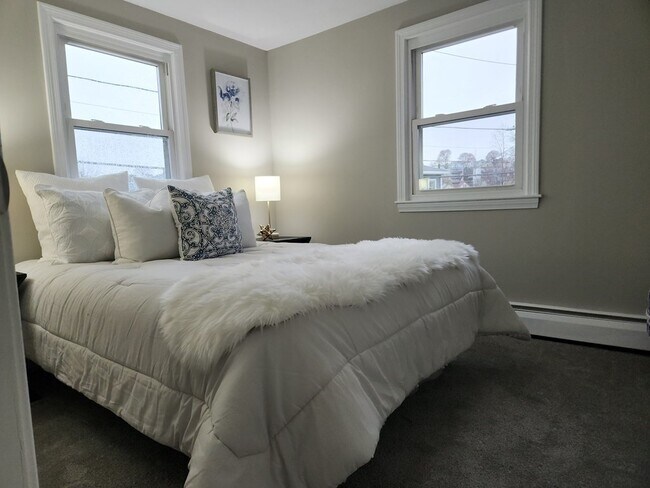 Foto del edificio - 81 Winthrop Pkwy