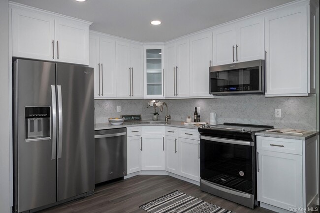 Building Photo - 42 Cassa Loop