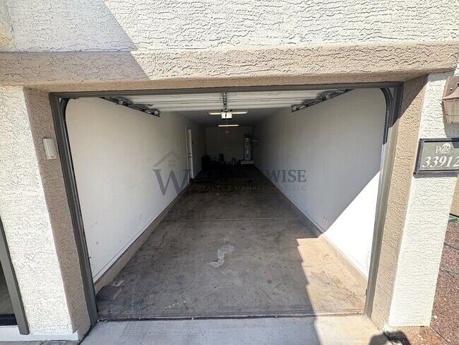 Foto del edificio - 3 Bedroom 2.5 Bath Home for Rent in Red Rock Village I Solar I 39912 S Farmers Way, Red Rock, AZ ...