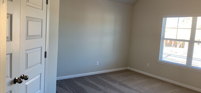 Foto del edificio - 4 Bedroom Single Family Home in Lithonia!